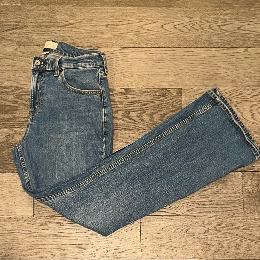 Abercrombie & Fitch Boot Cut Mid Rise Curve Love Jeans Size 27 Short